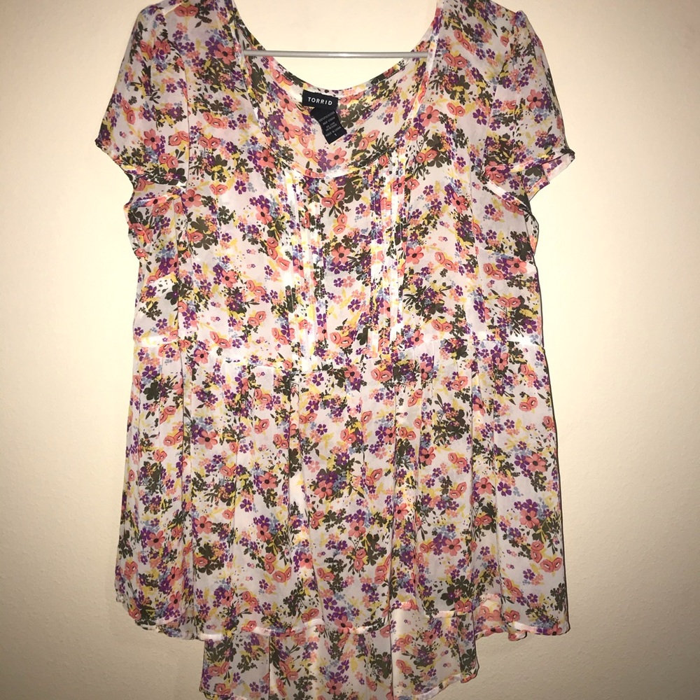 Torrid sheer floral blouse